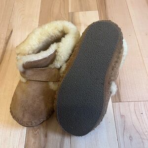 L L Bean Little Kids Slippers